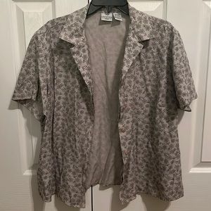 Carolina Colours Women’s Grey Button Down